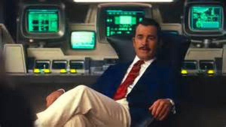 Justin Theroux - Bio, Age, net worth, siblings, height, Wiki, Facts and Family