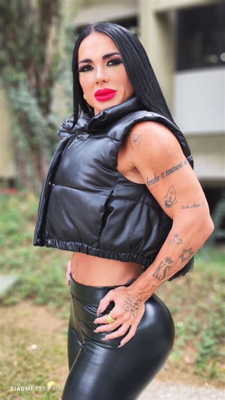 Kamila Simioni - Bio, Age, Wiki, Facts and Family