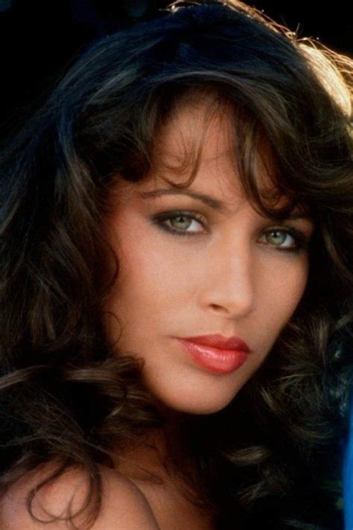 Karen Velez (model) - Wikipedia, Age, Net Worth, Biography , Spotify, TikTok, Facebook, Facts and Family