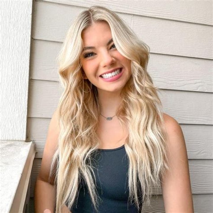 Kate Marie Baker (webvideostar) - Wikipedia, Age, Net Worth, Biography , Spotify, TikTok, Facebook, Facts and Family