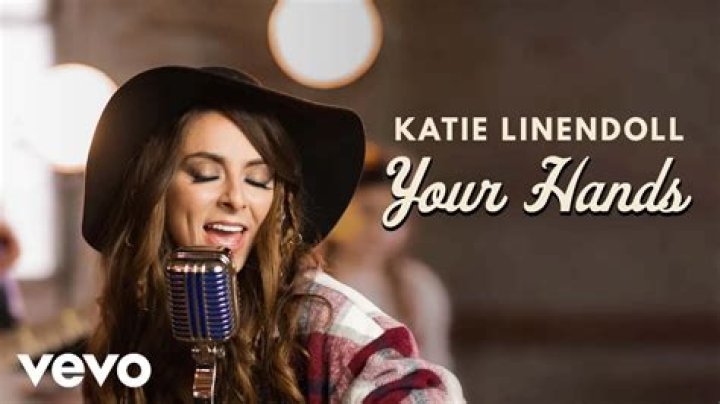 Katie Linendoll - Bio, Age, Wiki, Facts and Family