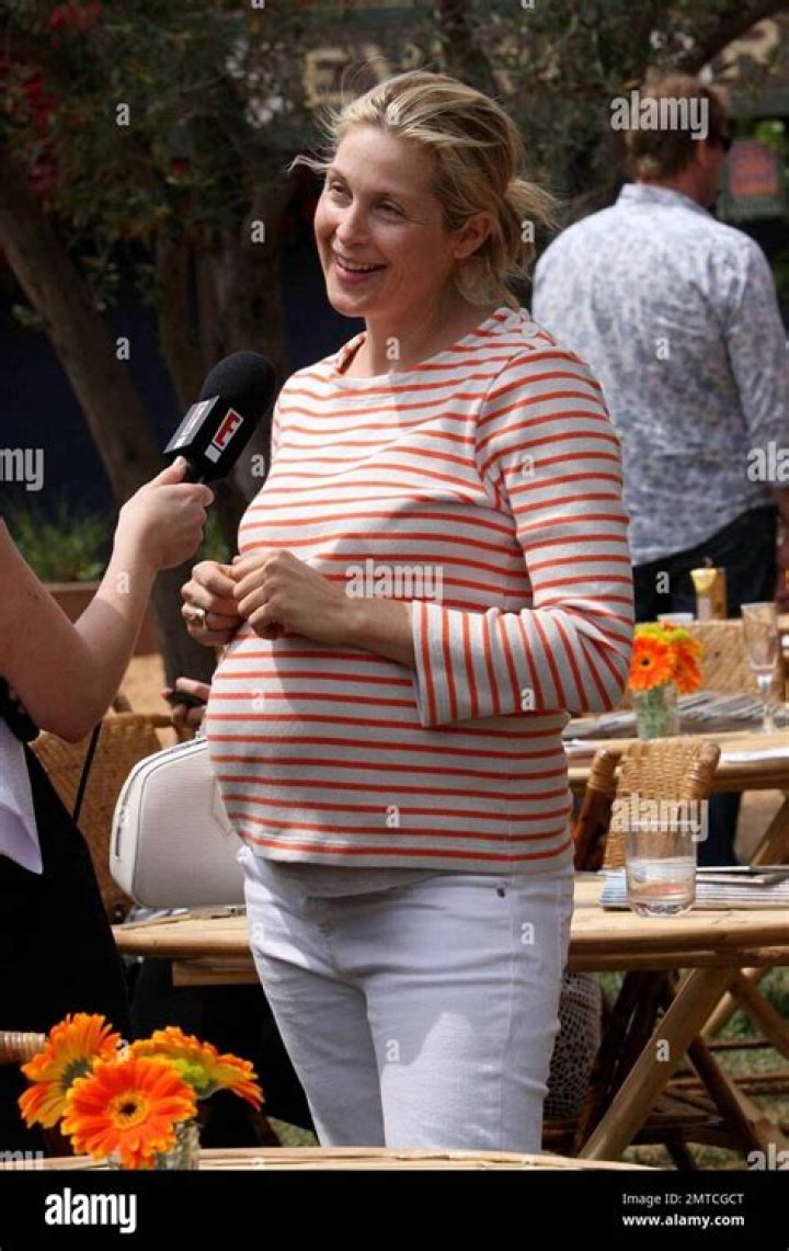 Kelly Rutherford - Bio, Age, Wiki, Facts and Family