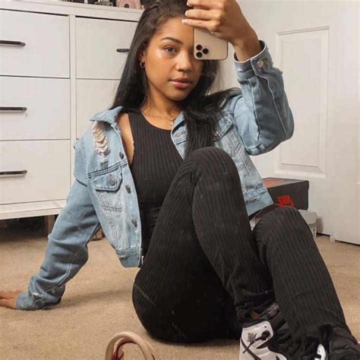 Kendra Oyesanya - Bio, Age, Wiki, Facts and Family