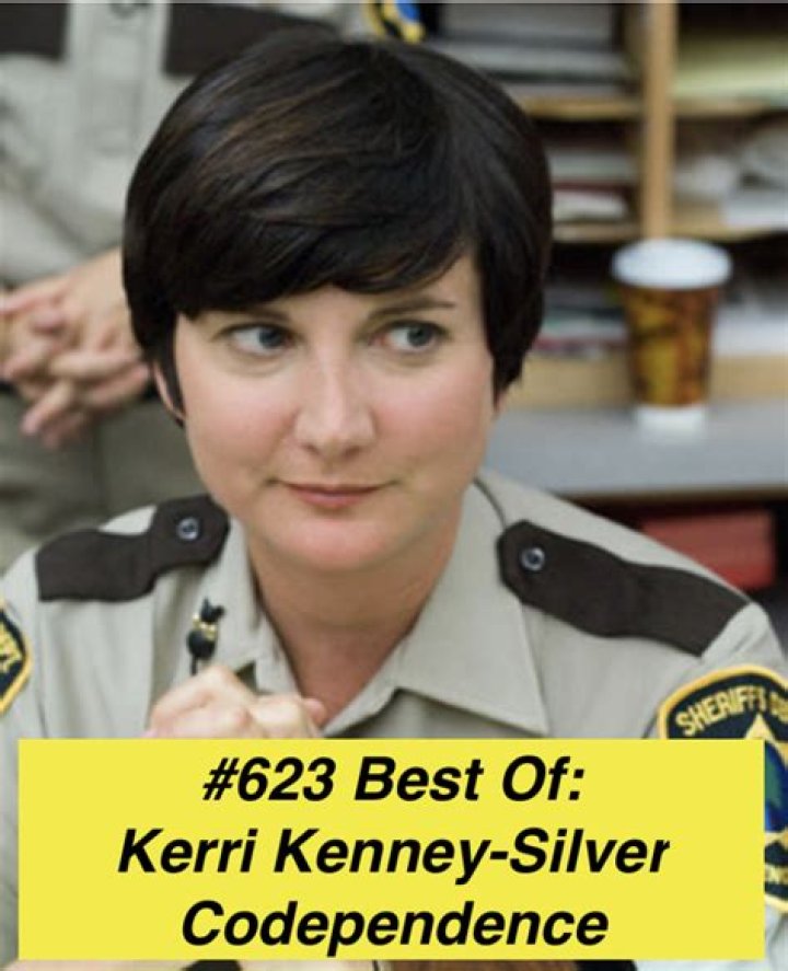 Kerri Kenney-Silver - Bio, Age, Wiki, Facts and Family