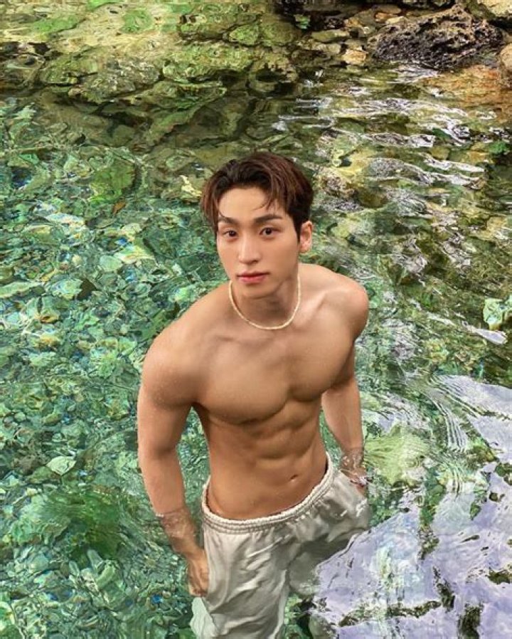 Kevin Woo - Bio, Age, height, Wiki, Facts and Family