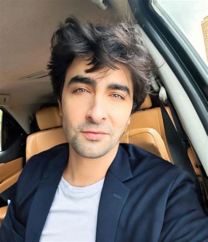 Khaqan Shahnawaz: Instagram Star Detailed Bio, Age, Birthday, & Height Insights and more