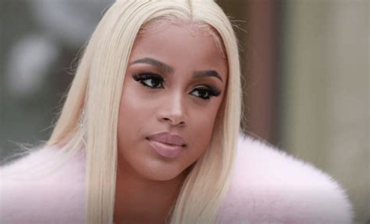 Kiyomi Leslie - Bio, Age, Wiki, Facts and Family