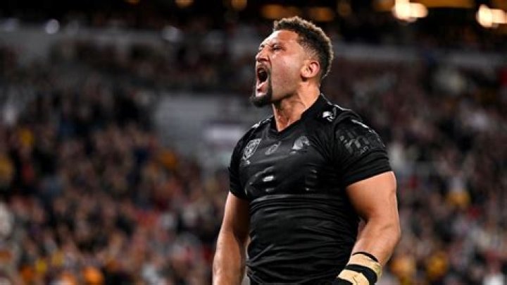 Ko Shibasaki - Bio, Age, Wiki, Facts and Family