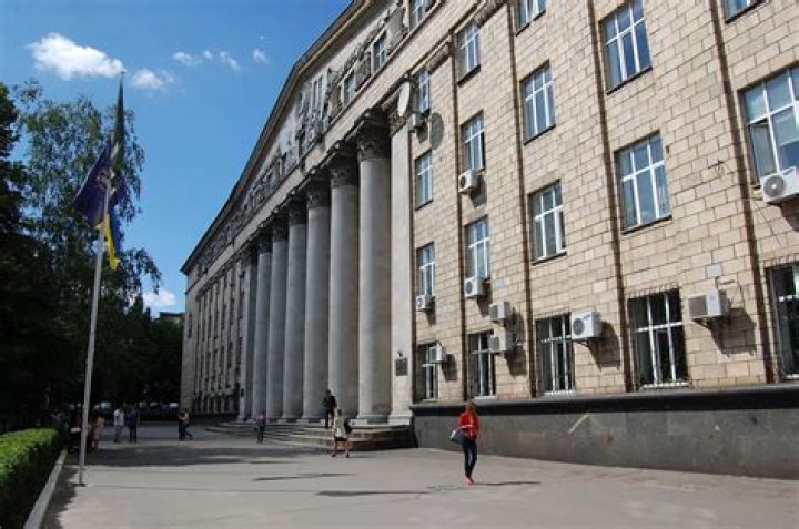Famous has Education kyiv national economic university (2010)