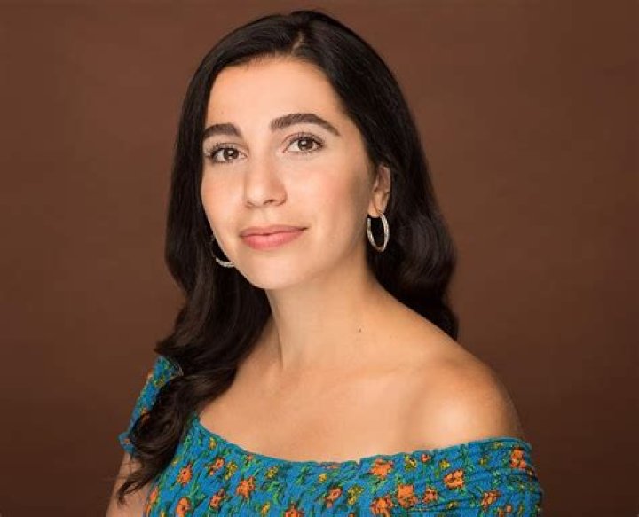 Lainey Lipson - Bio, Age, Wiki, Facts and Family