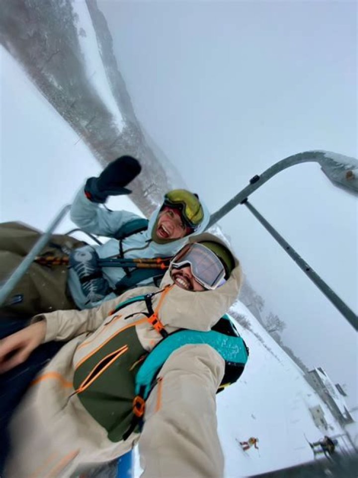 Lauren Houldsworth - Bio, Age, Wiki, Facts and Family