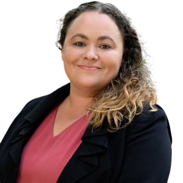 Lauren Potter - Bio, Age, Wiki, Facts and Family