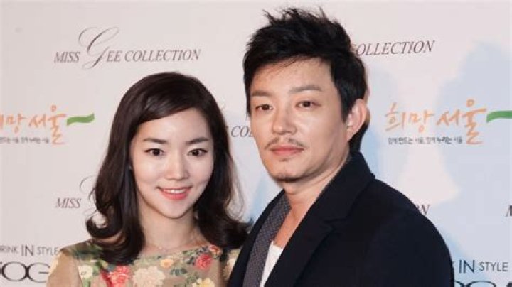 Lee Beom-soo - Bio, Age, height, Wiki, Facts and Family