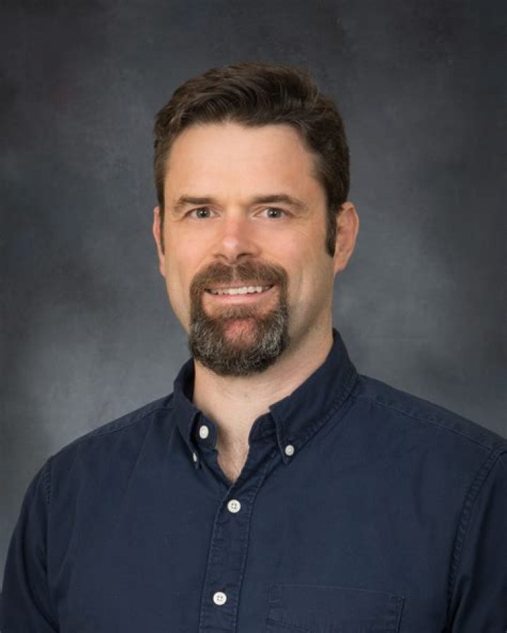 Lee Marks - Bio, Age, Wiki, Facts and Family