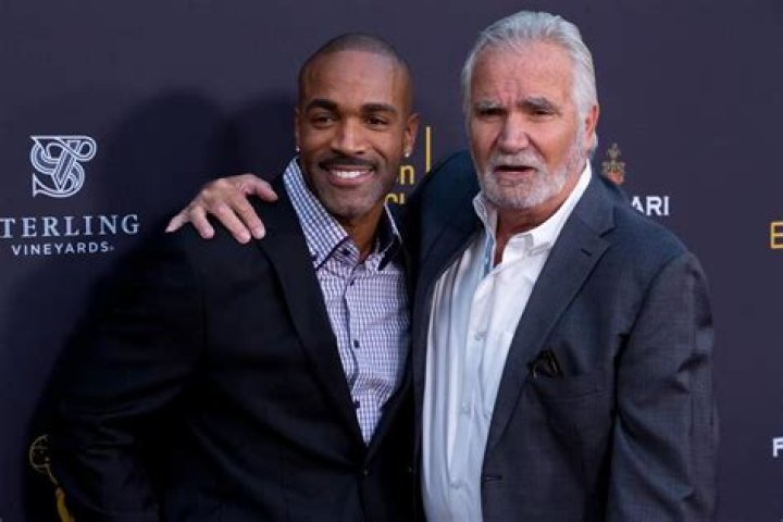 Lee Phillip - Bio, Age, height, Wiki, Facts and Family