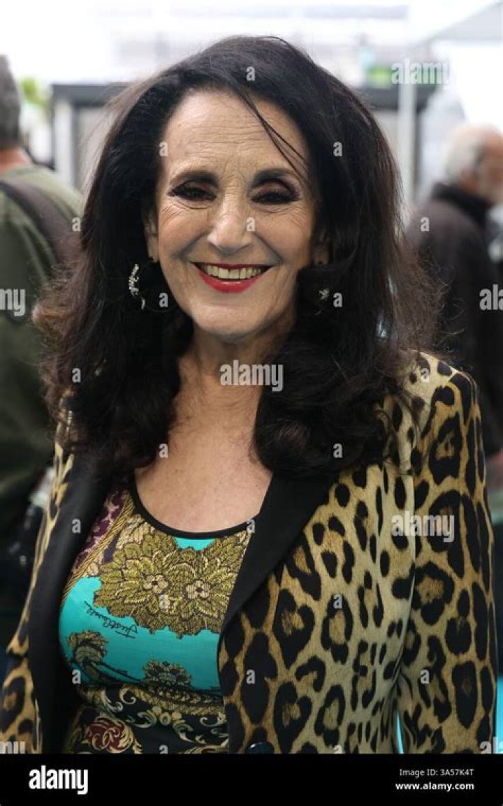 Lesley Joseph - Bio, Age, Wiki, Facts and Family