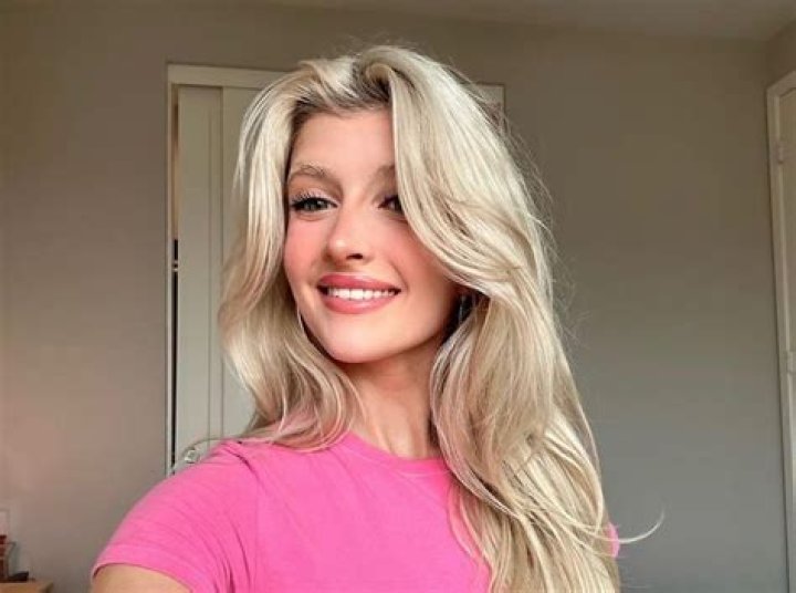 Lily Mo Sheen - Bio, Age, Wiki, Facts and Family