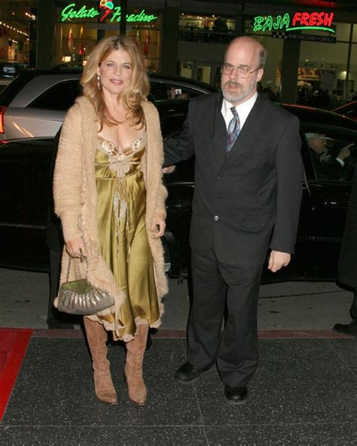 Linda Hamilton - Bio, Age, Wiki, Facts and Family