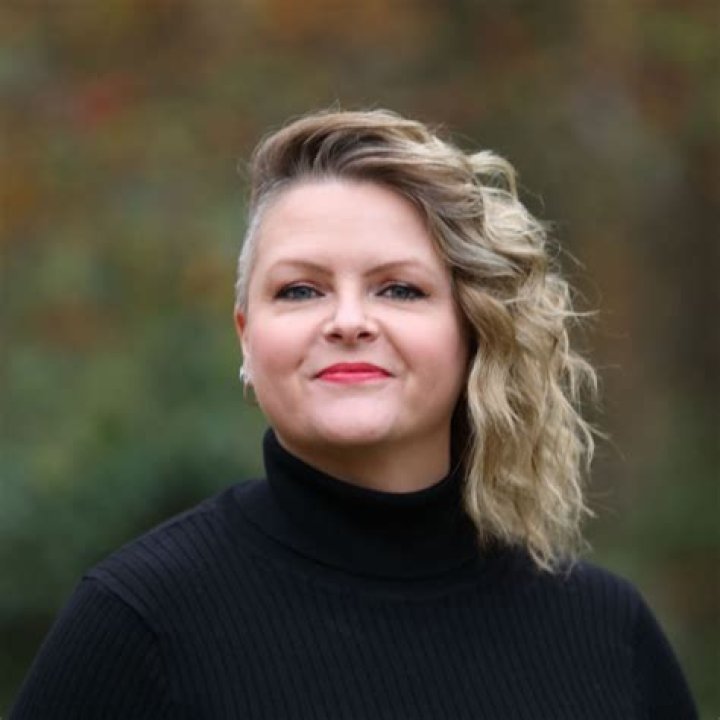 Liza Goddard - Bio, Age, Wiki, Facts and Family