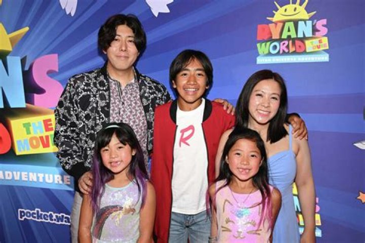 Loann Kaji - Bio, Age, Birthday, Wiki, Facts and Family