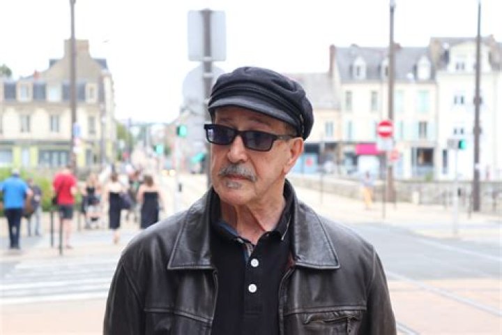 Lounis Ait Menguellet - Bio, Age, Wiki, Facts and Family