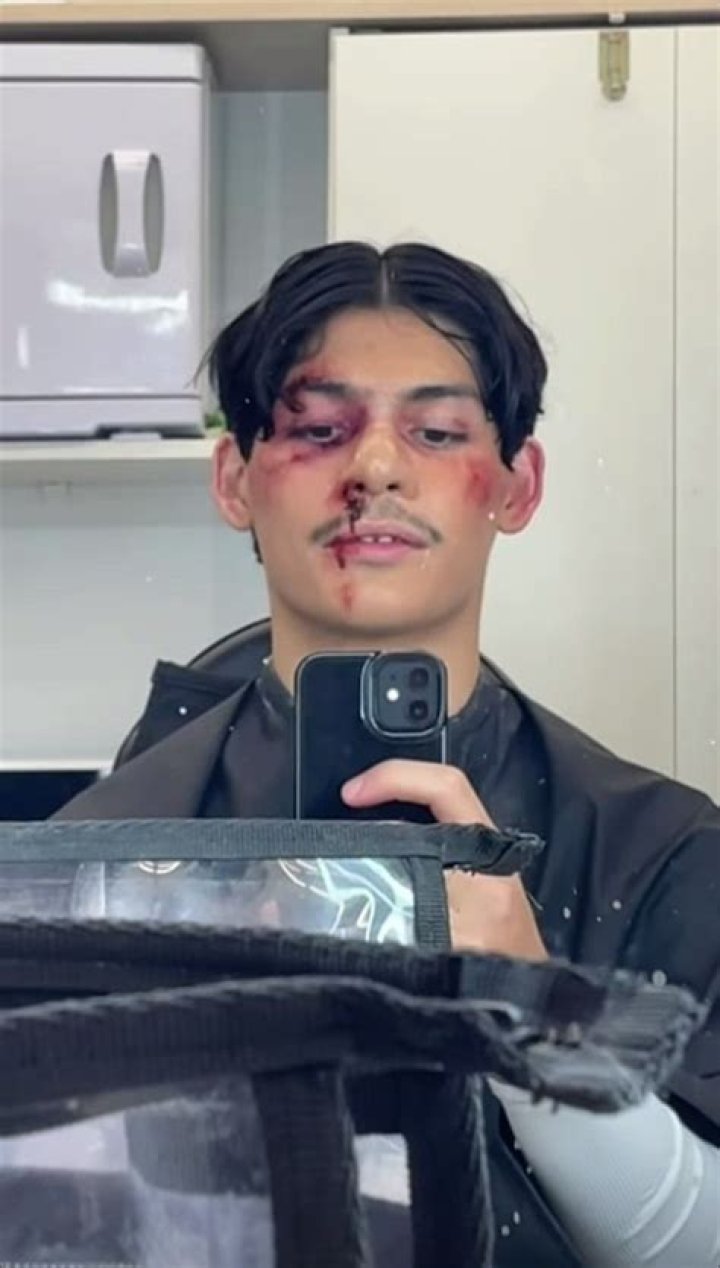 Lucius Hoyos - Bio, Age, siblings, Wiki, Facts and Family