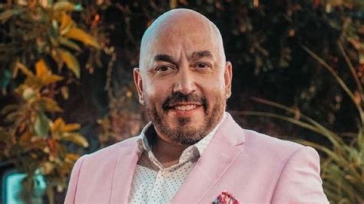 Lupillo Rivera - Bio, Age, net worth, siblings, Wiki, Facts and Family