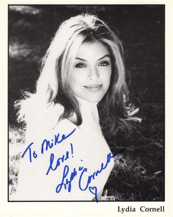 Lydia Cornell - Bio, Age, Wiki, Facts and Family