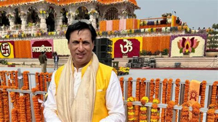 Madhur Bhandarkar - Biography, Age, Wiki, Facts and Family