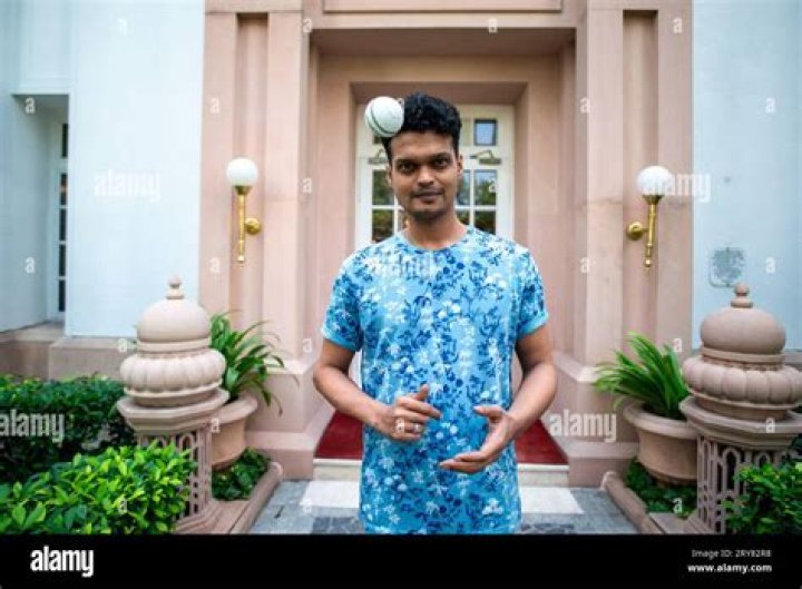 Madhur Mittal - Bio, Age, net worth, Wiki, Facts and Family