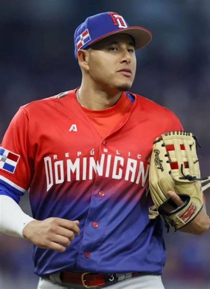 Manny Machado - Bio, Age, net worth, height, Wiki, Facts and Family