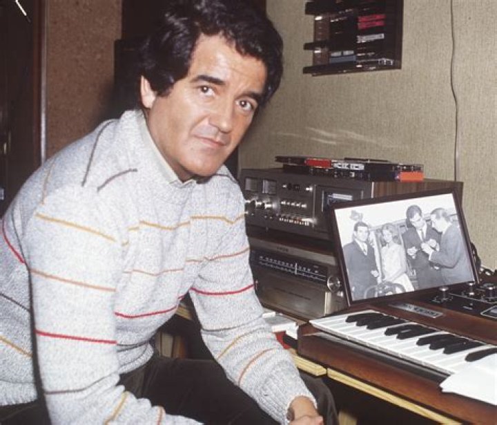 Manuel De la Calva - Biography, Age, Wiki, Facts and Family