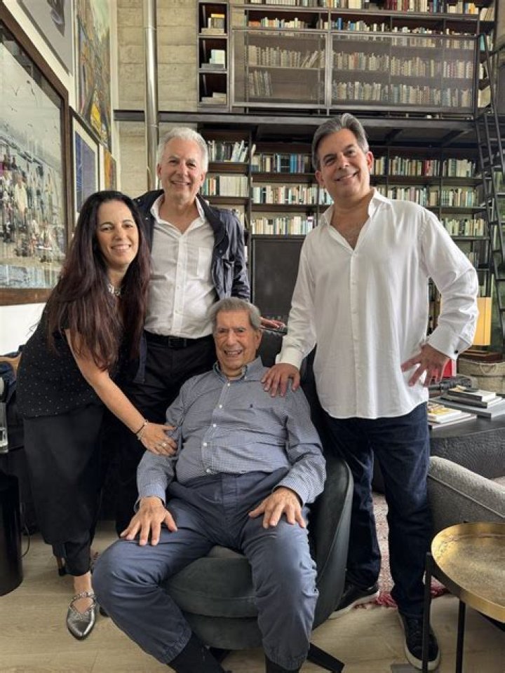 Mario Vargas Llosa - Bio, Age, net worth, Wiki, Facts and Family