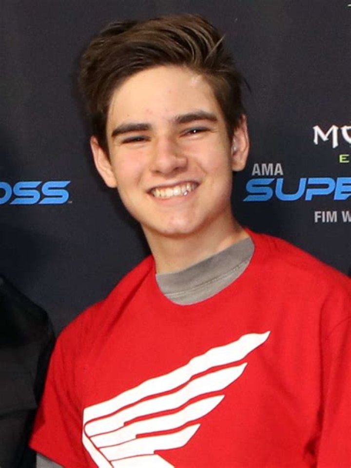 Mark Paul Gosselaar - Bio, Age, Wiki, Facts and Family