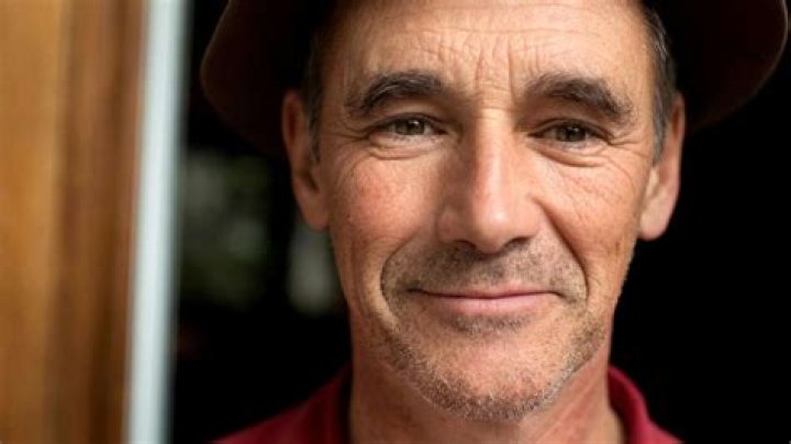 Mark Rylance - Bio, Age, net worth, height, Wiki, Facts and Family