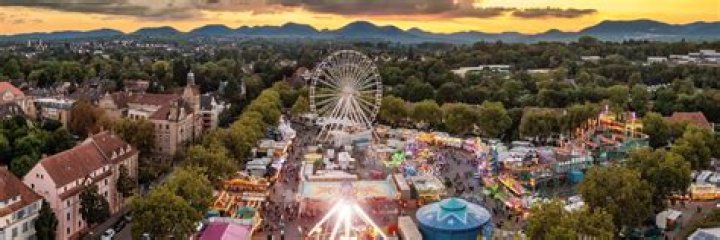 Martin Landau - Bio, Age, net worth, weight, height, Wiki, Facts and Family