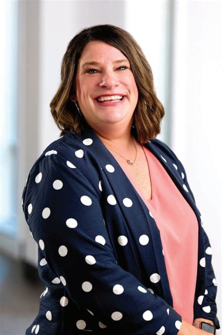 Mary Beth Hurt - Bio, Age, Wiki, Facts and Family