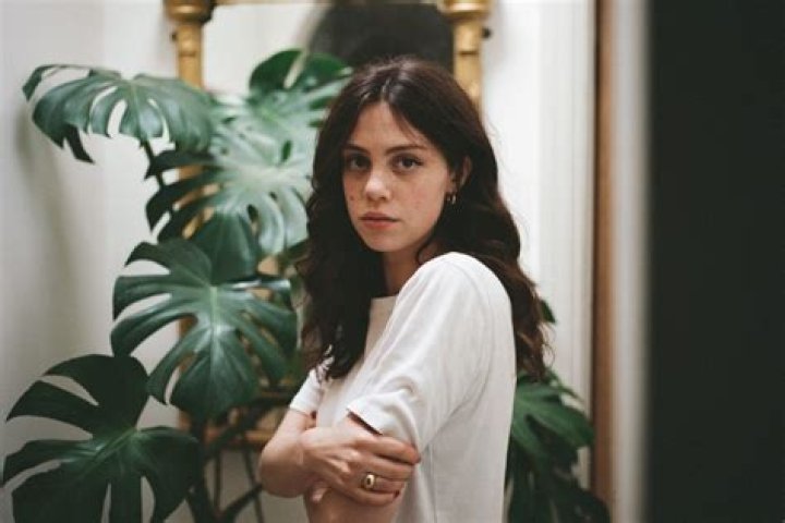 Matilda Mann (singer) - Wikipedia, Age, Net Worth, Biography , Spotify, TikTok, Facebook, Facts and Family