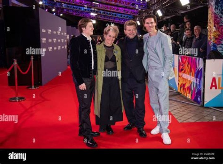 Max Henhappel - Bio, Age, Wiki, Facts and Family