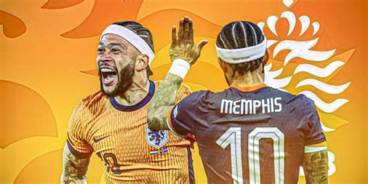 Memphis Depay - Bio, Age, height, Wiki, Facts and Family