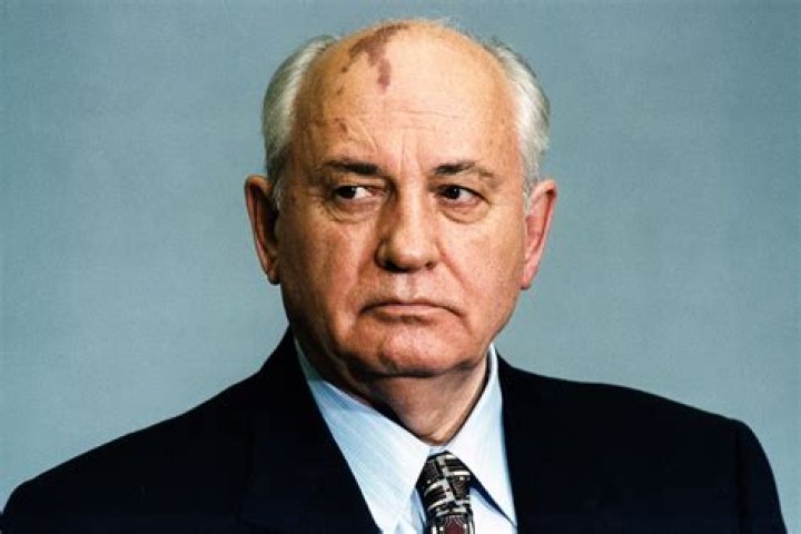 Mikhail Gorbachev - Bio, Age, net worth, height, Wiki, Facts and Family