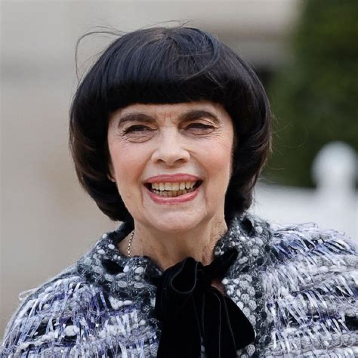 Mireille Mathieu - Bio, Age, Wiki, Facts and Family