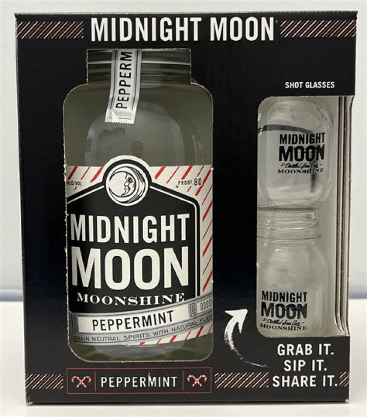 Moon Mason - Bio, Age, Wiki, Facts and Family