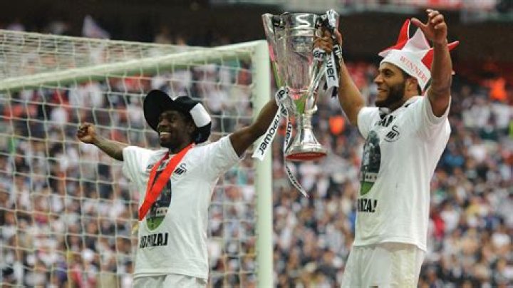 Nathan Dyer - Bio, Age, siblings, height, weight, Wiki, Facts and Family