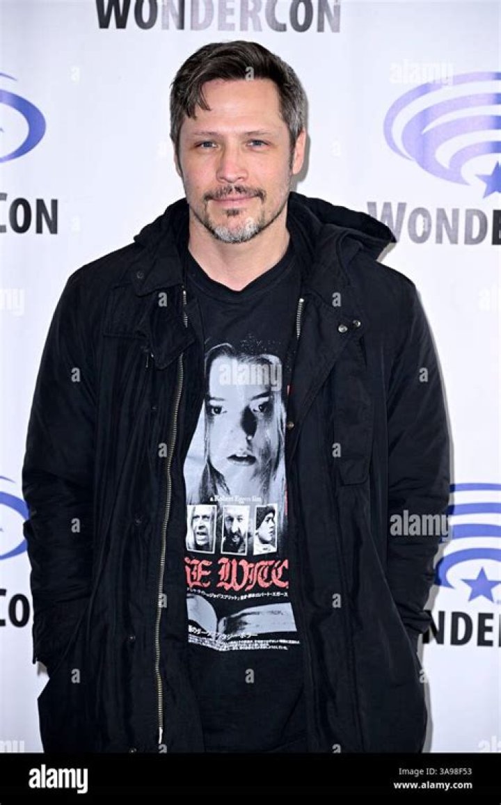 Nick Wechsler - Bio, Age, siblings, height, Wiki, Facts and Family