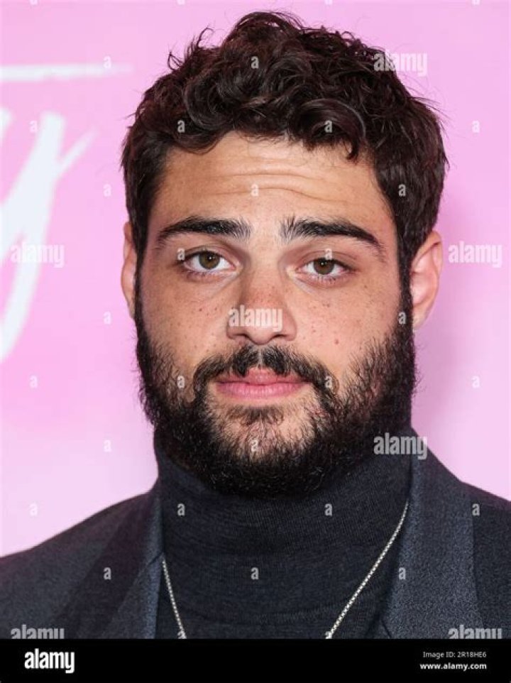 Noah Centineo - Bio, Age, siblings, height, Wiki, Facts and Family