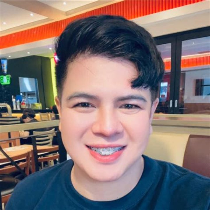 Owy Posadas - Bio, Age, Wiki, Facts and Family