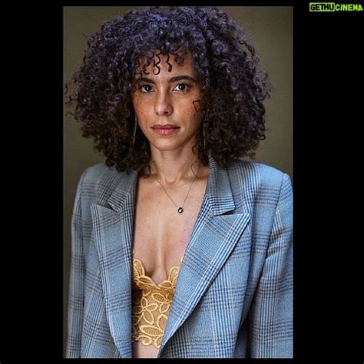 Parisa Fitz-Henley - Bio, Age, Wiki, Facts and Family