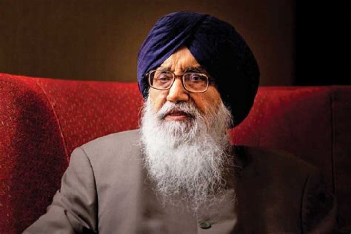 Parkash Singh Badal - Bio, Age, siblings, Wiki, Facts and Family