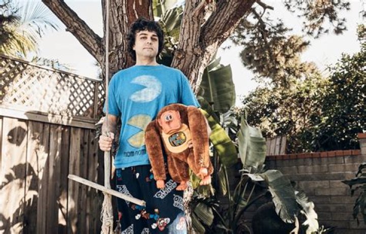 Pat Contri - Bio, Age, Wiki, Facts and Family